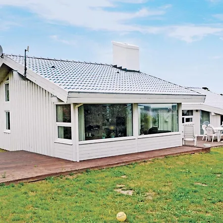 Cozy In With Sauna Holiday home